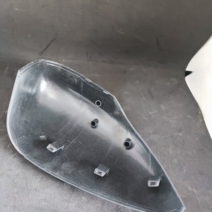 CACHE RETREVISEUR FORD FIESTA MK6 2009-2017