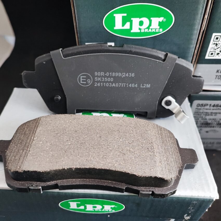 PLAQUE DE FRIEN FORD FIESTA MK6 2009-2017