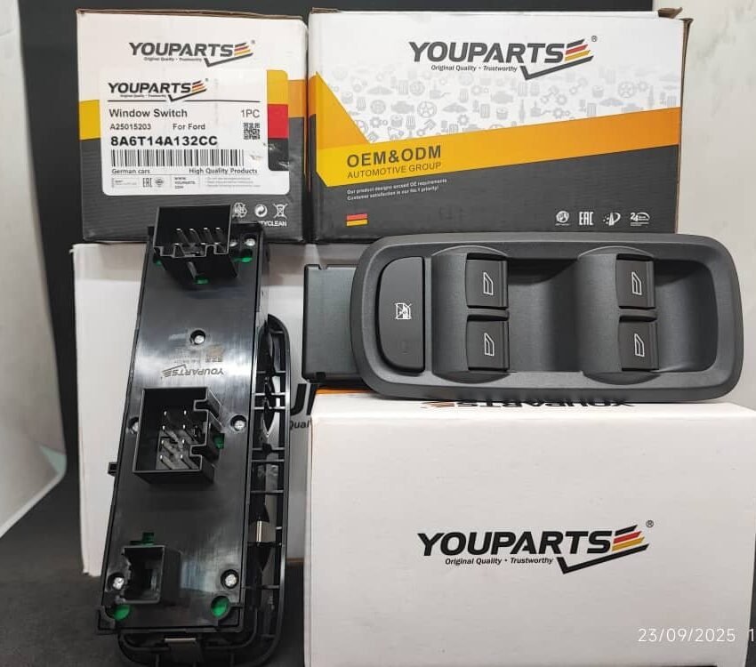 BOUTON VITRE GAUCHE FIESTA 09+