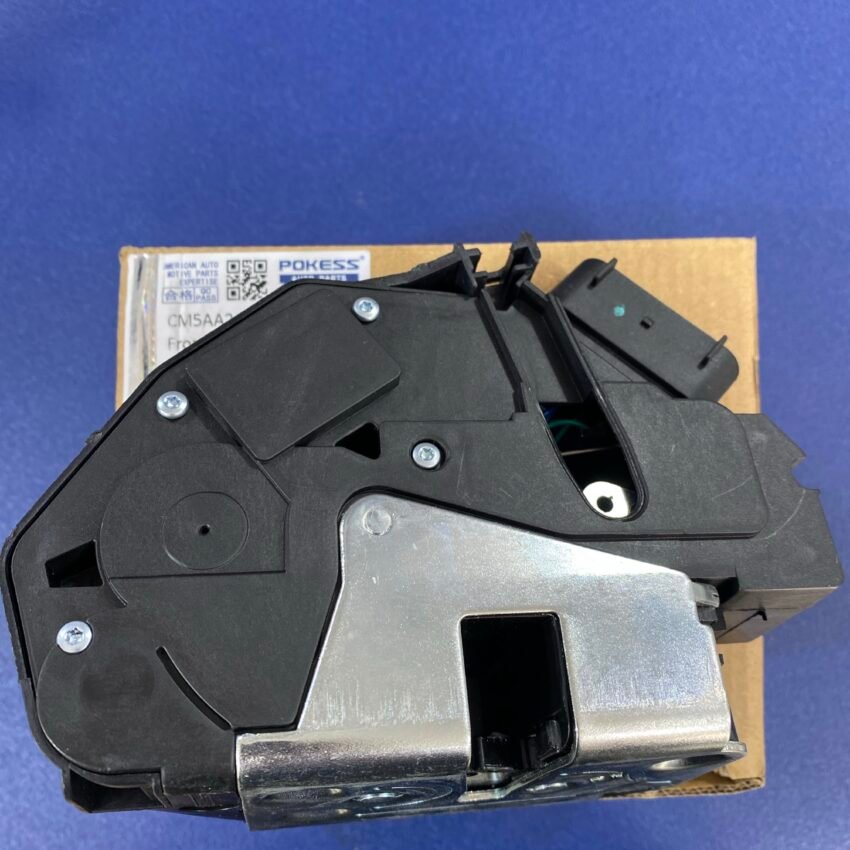 SEREUR PORTE AV GOUCH FIESTA 09+ 5 FICHE...CM5AA218113EA